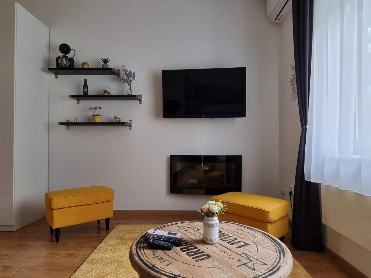 דירות סגד Flora Apartman מראה חיצוני תמונה