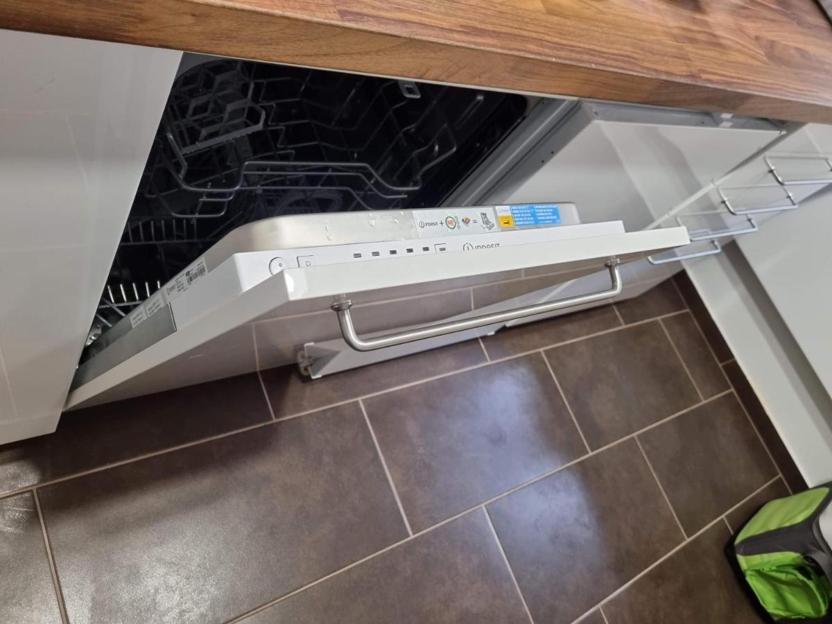 דירות סגד Flora Apartman מראה חיצוני תמונה